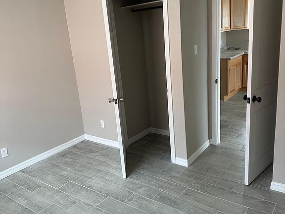 5th image of 3521 Sheppard Ave