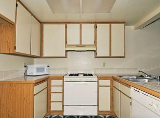 12801 Rosecrans Ave #J4K333EVG, Norwalk, CA 90650