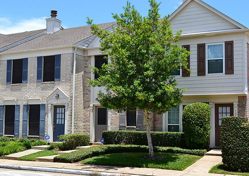1st image of 2810 Grants Lake Blvd