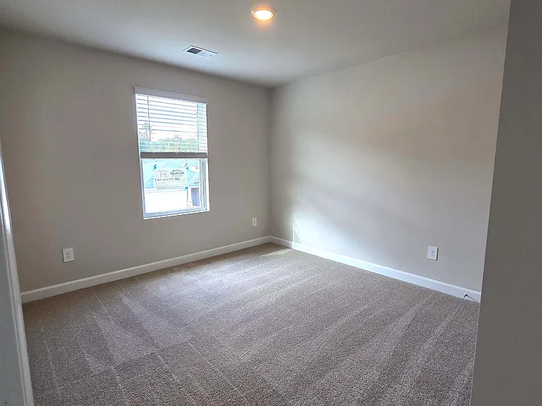 541 Cozy Bluff Rd — Photo 19