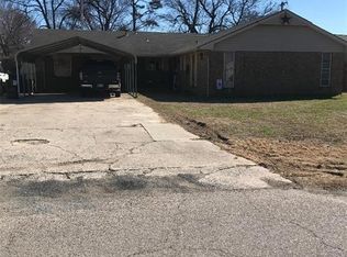 413 Hoffman Dr, Seminole, OK 74868