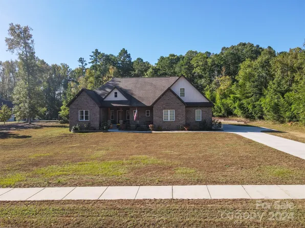 225 Stone Ridge Dr, Salisbury, NC 28146
