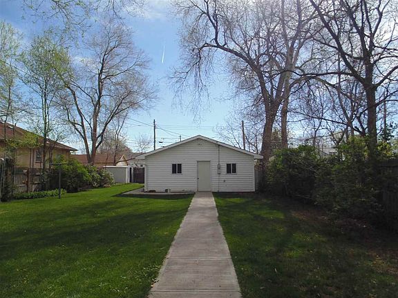 2nd image of 2217 Avenue B