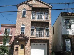 106 Leonard St, Jersey City, NJ 07307