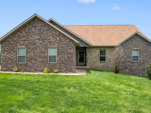 1006 Saddlebrooke Rdg, Jackson, MO 63755