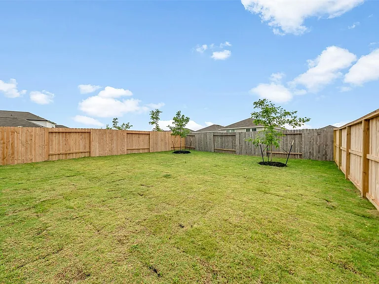 15049 Ronan Dr — Photo 16