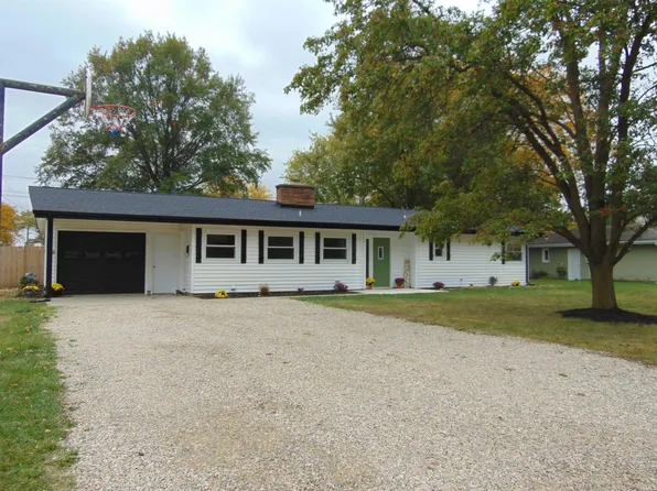 1106 W Clark St, Berne, IN 46711