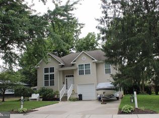 25 Quaker Rd, Pennsville, NJ 08070