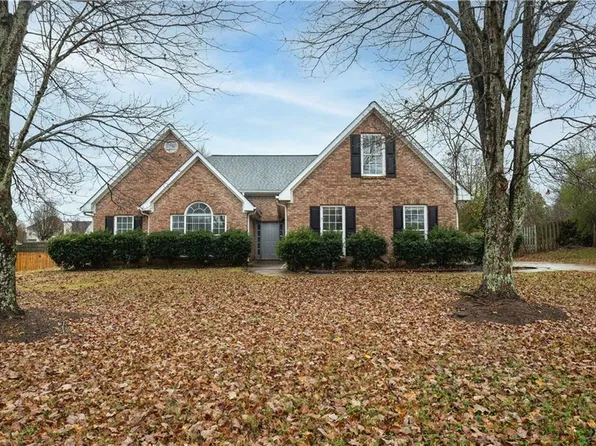 1478 Elena Dr, McDonough, GA 30253