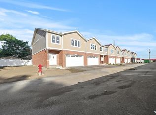 7235 W 71st St #4, Bridgeview, IL 60455