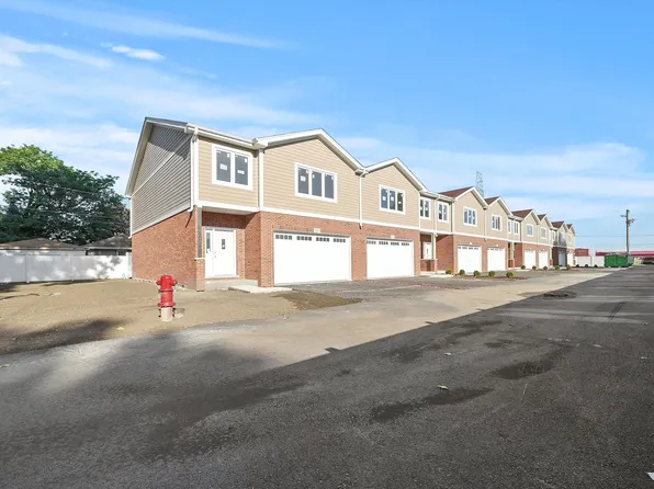 7235 W 71st St #4, Bridgeview, IL 60455