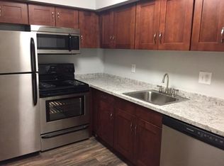 814 Stonybrook Dr, Woodbury, NJ 08096