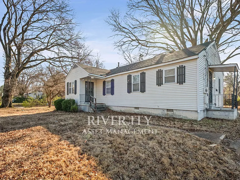 2019 Driftwood Ave — Photo 31