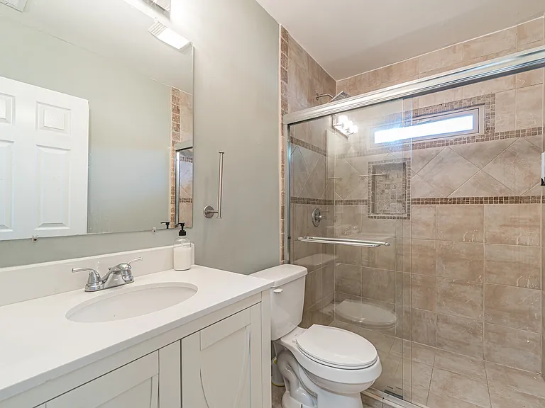 2390 Brackett Rd SW — Photo 17