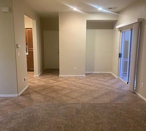4th image of 935 Appaloosa Hills Ave