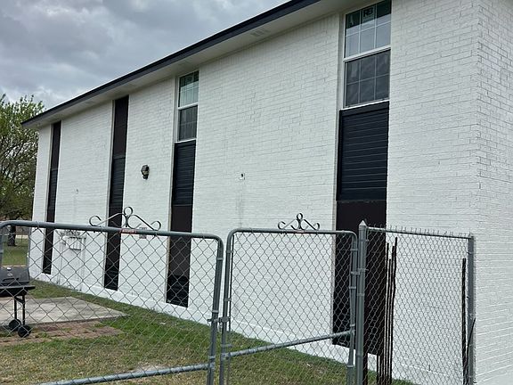 2nd image of 5701 Greengate Dr