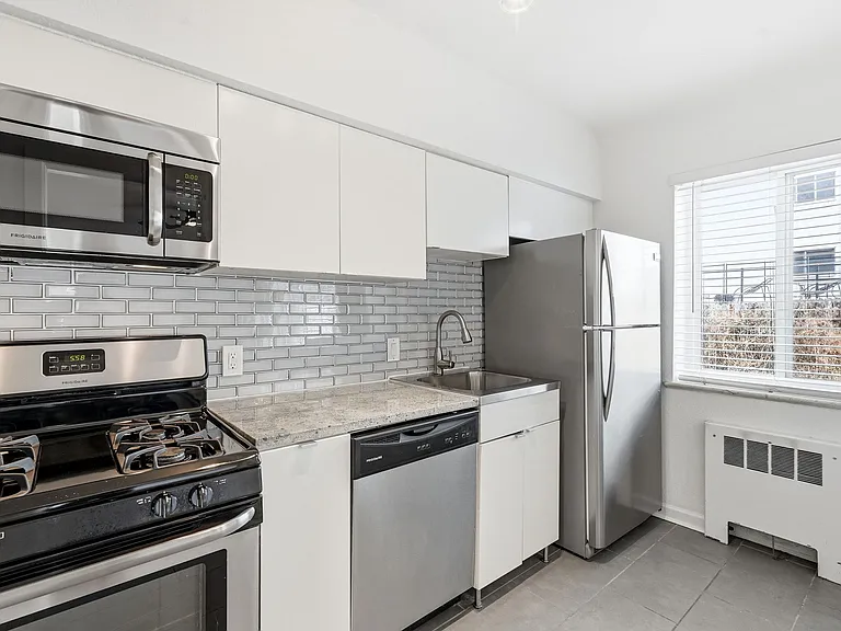 665 N Washington St #6B — Photo 9
