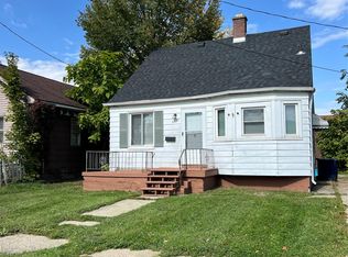 2550 Swayze St, Flint, MI 48503