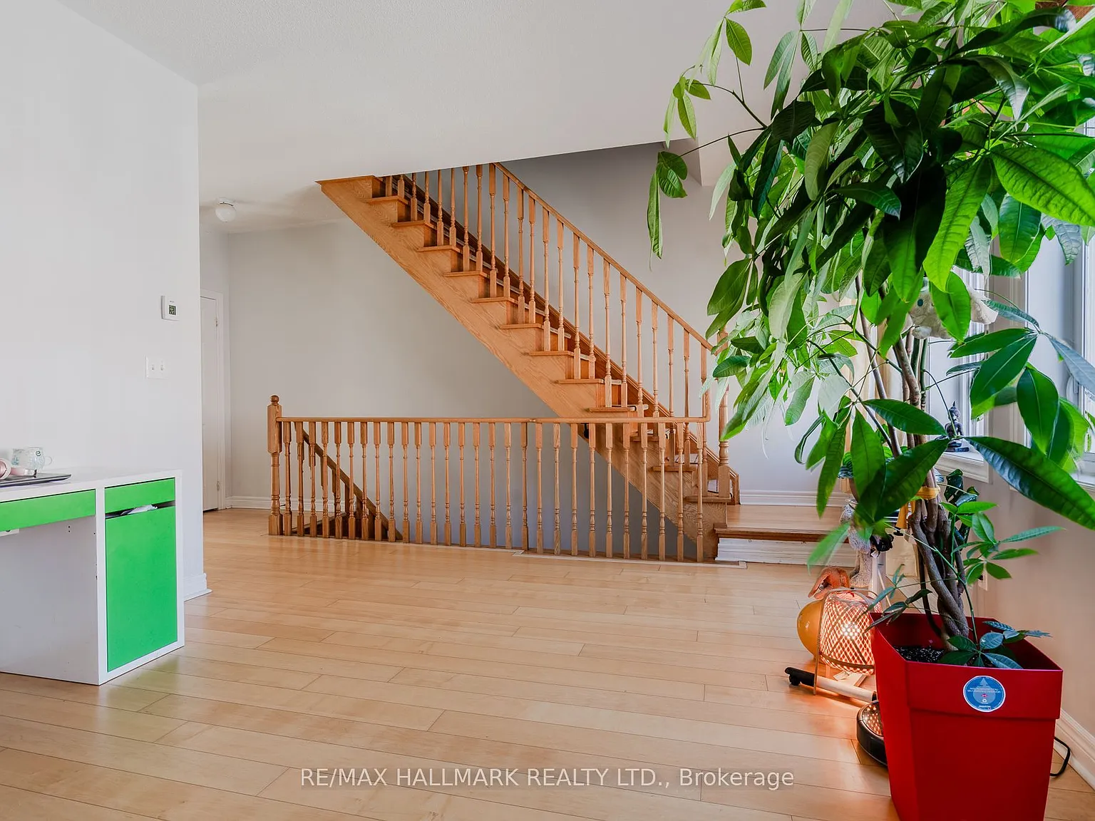 3 bed, $3,395 — Photo 4
