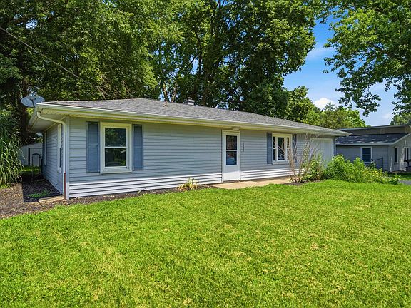 2nd image of 1423 E Melaik Ct