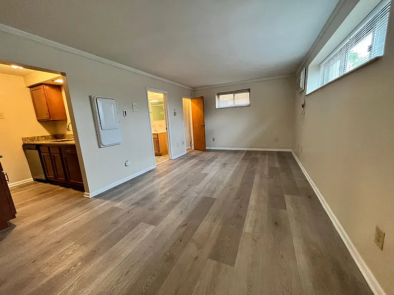 2703 Voelkel Ave — Photo 22
