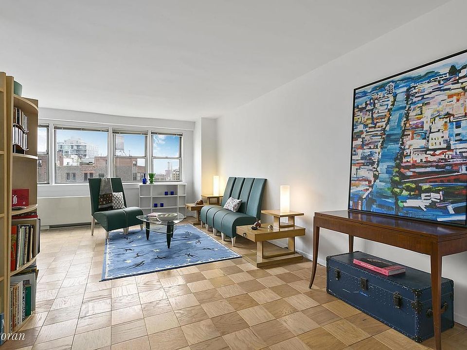 1st image of 120 4th Ave #17E