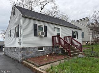 7 Rutherford Rd, Harrisburg, PA 17109
