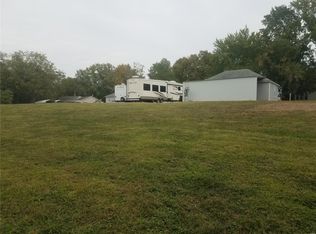 303 N Welch St, Hillsboro, IL 62049
