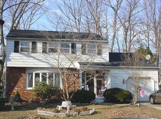 319 Holly Pkwy, Williamstown, NJ 08094