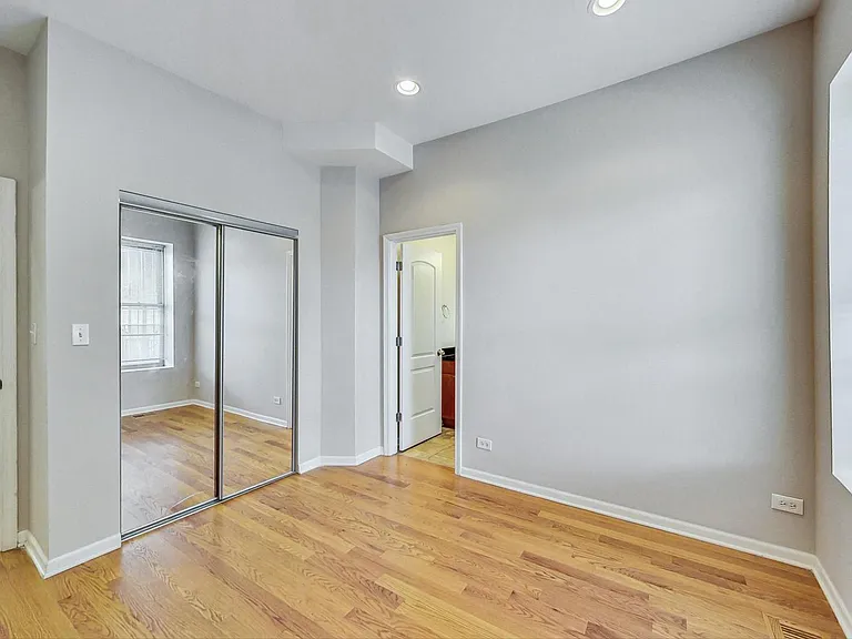 2839 W Cortez St #1 — Photo 12