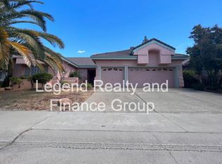 7813 Wymark Dr, Elk Grove, CA 95758