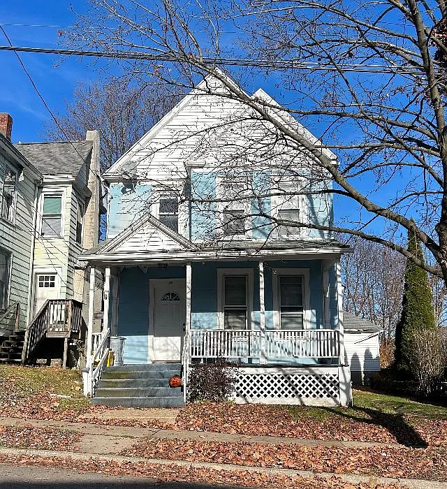 10 Ayres St