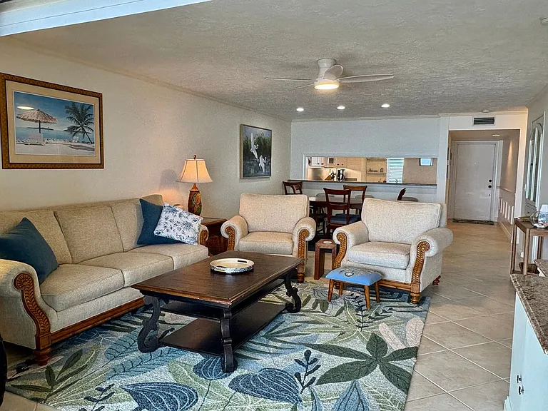 2571 NE Ocean Blvd #10-405 — Photo 11
