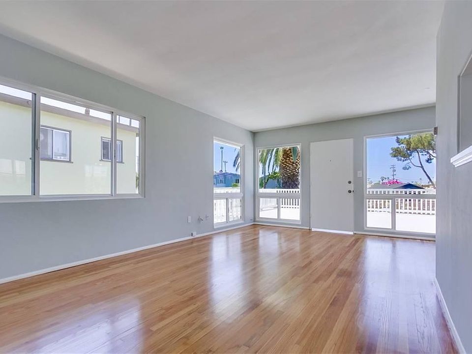 1st image of 4962 W Point Loma Blvd