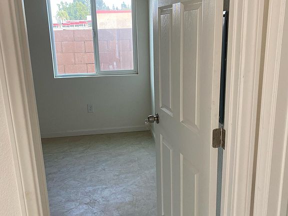 5th image of 9157 Olive Ave