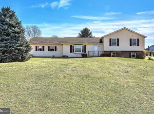 1021 Barts Church Rd, Hanover, PA 17331