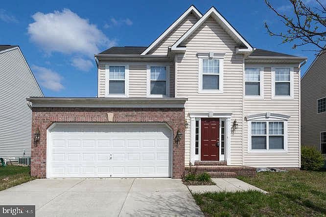 1st image of 822 Anna Ln