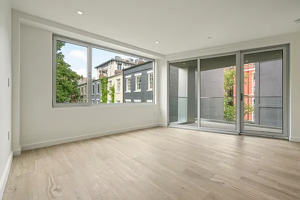 Rented by Compass | media 18