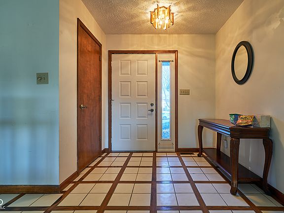 4th image of 11721 Sterrett Blvd