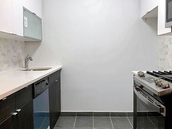 2nd image of 108 E 96th St APT 2E