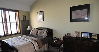 5th image of 240 Chapel Pl #Br329