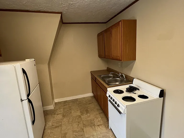917 Linden Grove Ave #2 — Photo 5