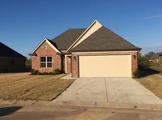 1168 E East Lake Blvd, Robinsonville, MS 38664