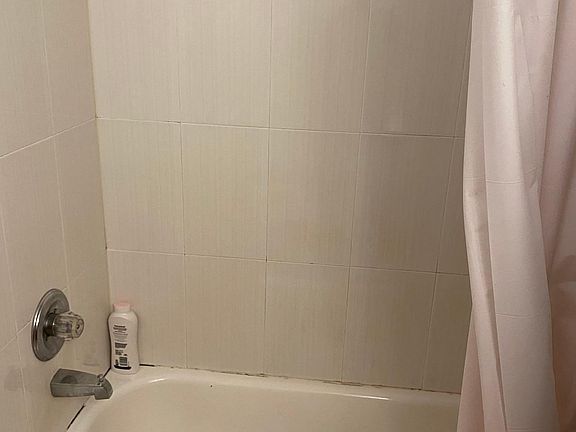 2nd image of 2043 157th St Floor 2
