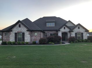 229 Fredonia, Springdale, AR 72762