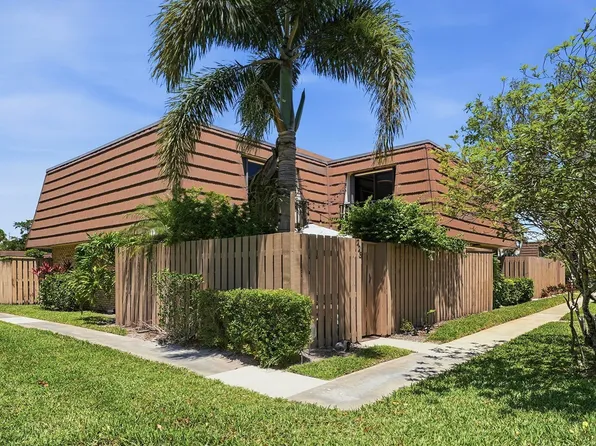 223 2nd Court, Palm Beach Gardens, FL 33410