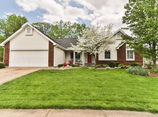 2764 Storm Lake Dr, Saint Louis, MO