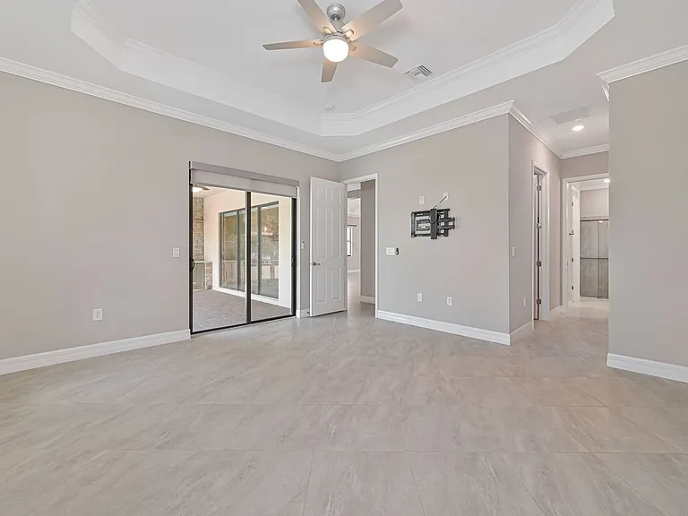 28076 Foxrock Ct — Photo 22