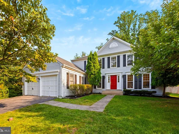 9 English Elm Ct, Baltimore, MD 21228