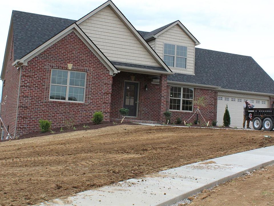 2nd image of 918 Kenblue Dr